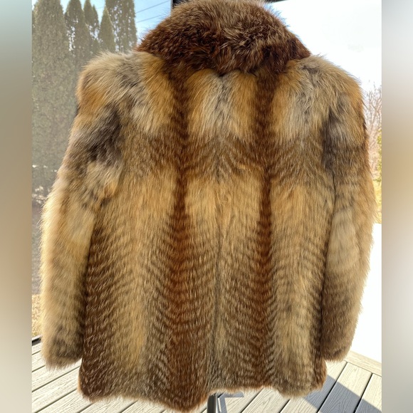 Pristine Stunning Fox Fur Coat w Bemberg Satin Lining - Size Medium - Picture 6 of 6